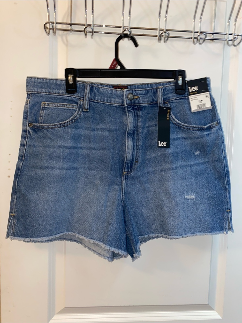 Lee Women’s Medium Blue Denim Frayed Hem Shorts
